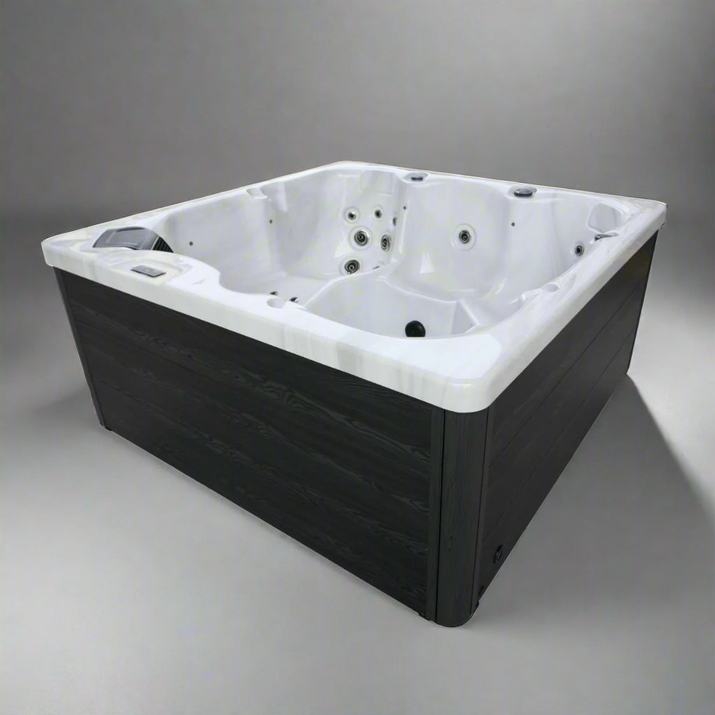 2500 Series hot tub