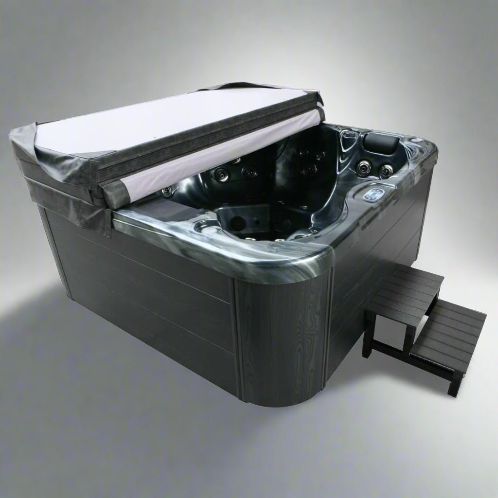 4500 Series hot tub