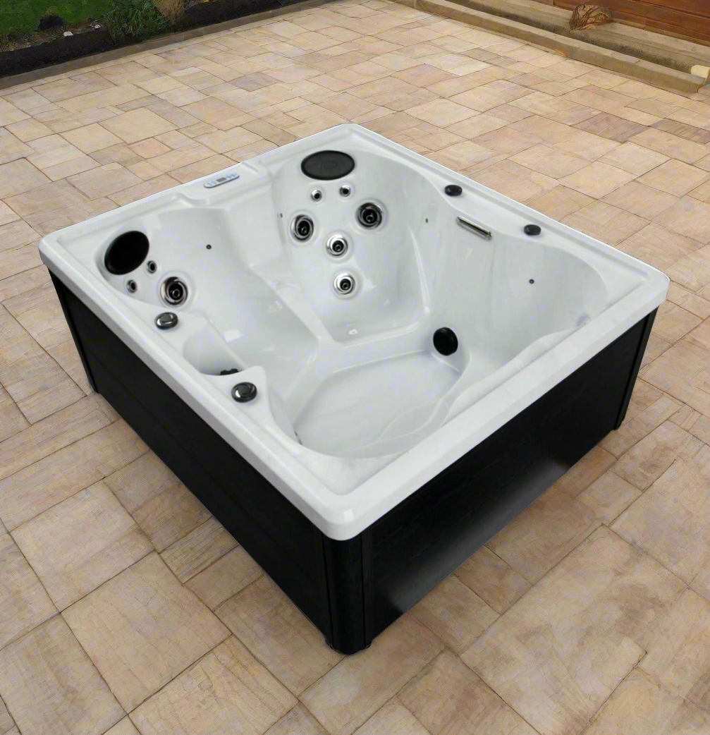 Pure Bliss (13A Plug & Play) by H2O Hot Tubs