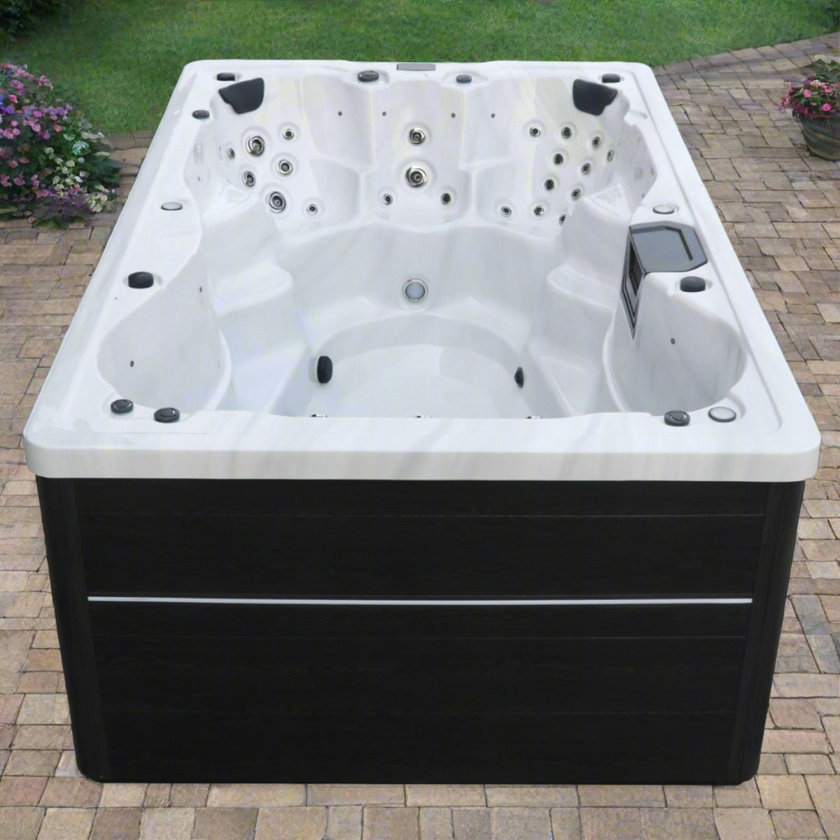 Neptune Swim Spa by H2O Hot Tubs